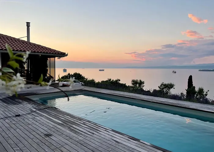 Villa The View